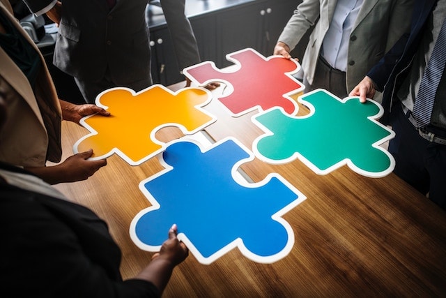  Hire Marketing Manager Puzzle