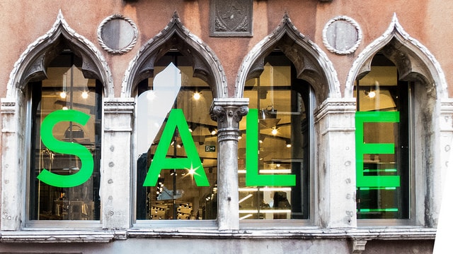 Holiday Shopping Sale