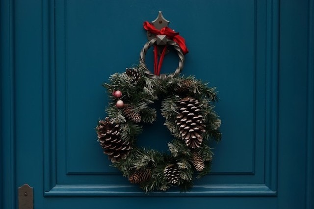 Increase Holiday Sales Decor