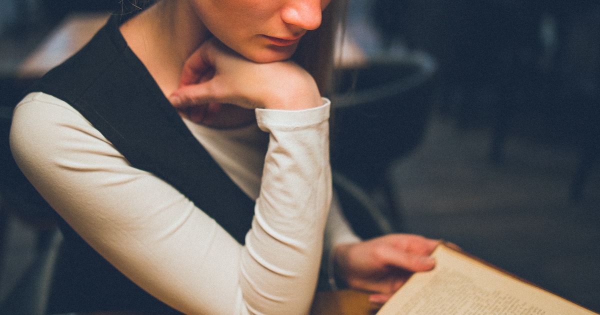 Want to sell books online? Read this first. - GoDaddy Blog