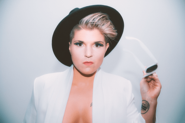 Singing Career Daphne Willis