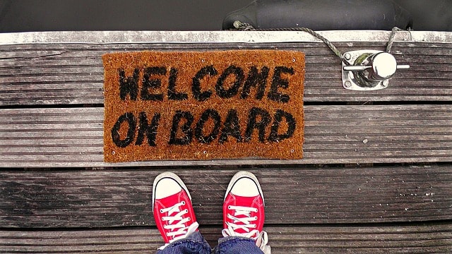 | SmallBiz.com - What your small business needs to incorporate, form an LLC or corporation! Welcome Mat Illustrates Welcoming Email Subscribers