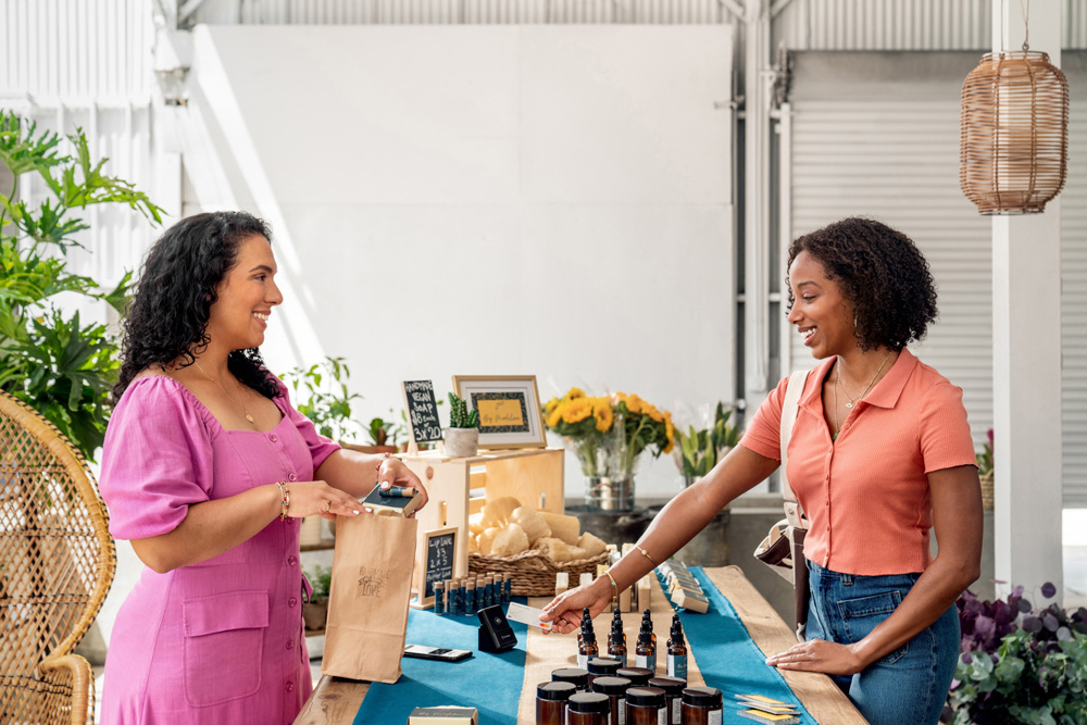 Women microbusiness owners up 33% in the UK and 10% in US, narrowing the gender gap