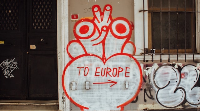 Finding Businesses for Sale to Europe Sign