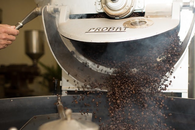 Supply Chain Worker Coffee Roasting