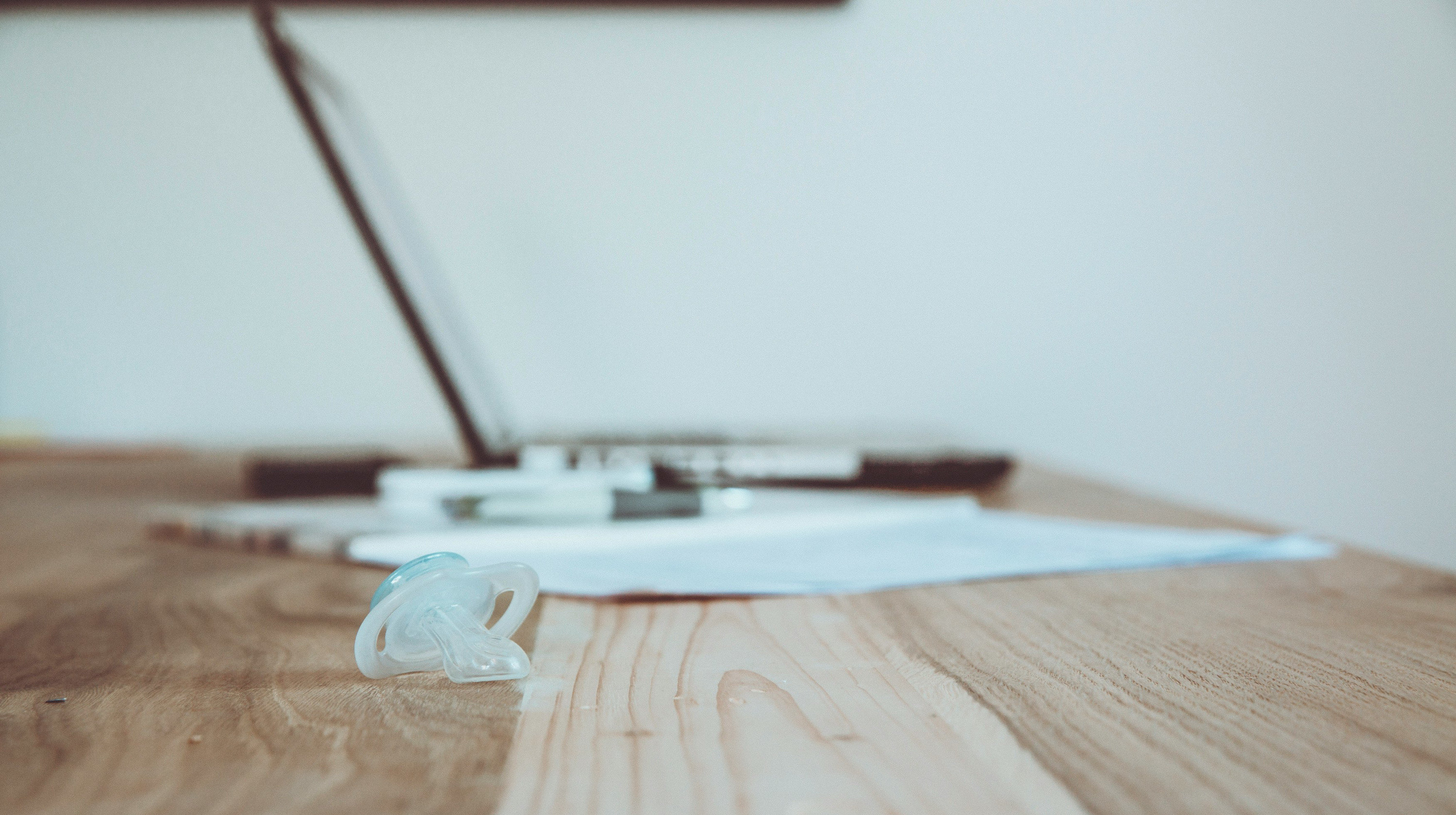 Titelmotiv des Blogartikels zum Thema: Microsoft 365 Backup: Dein Sicherheitsnetz für E-Mails, OneDrive & Co.