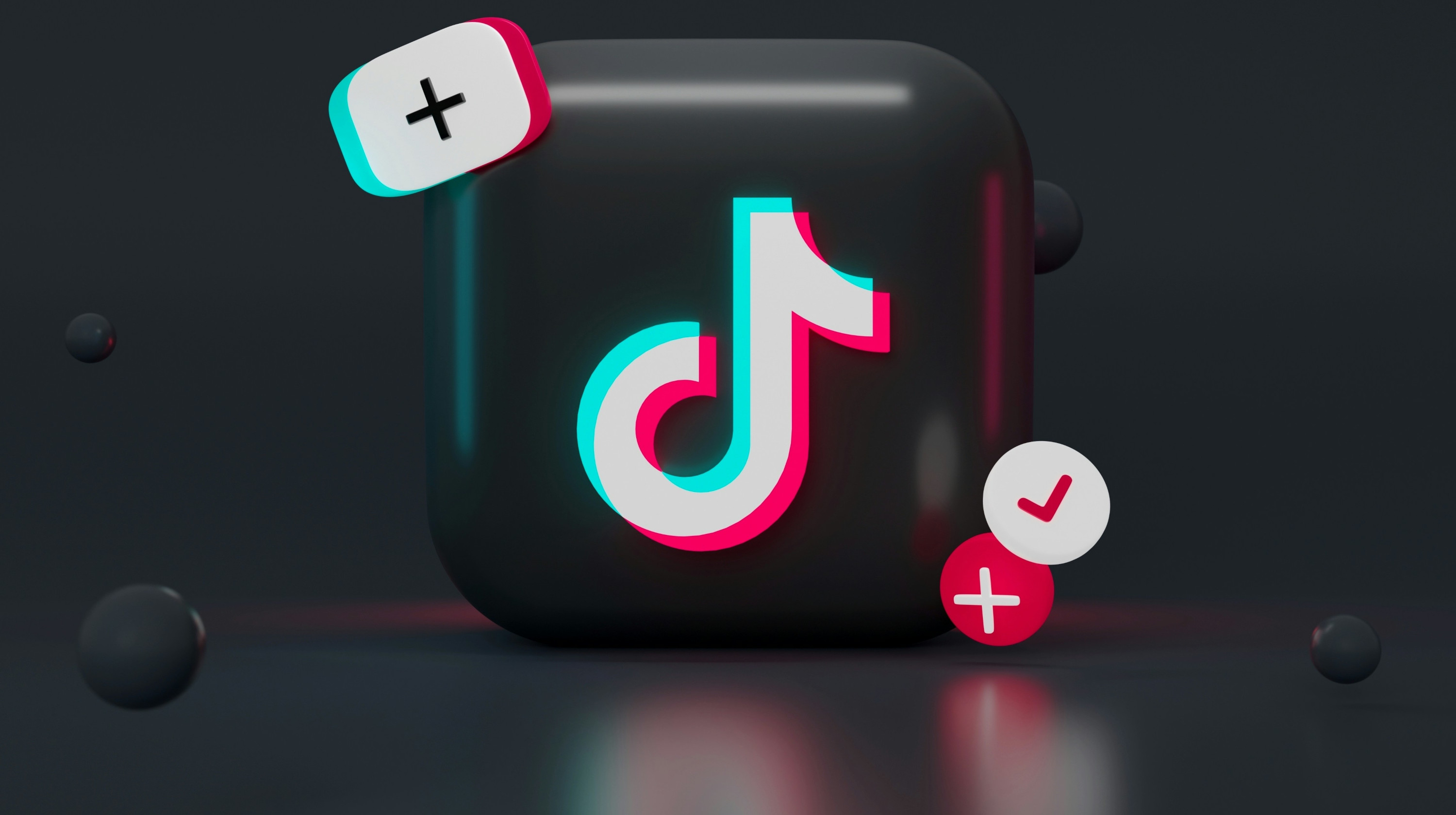 Titelmotiv des Blogartikels zum Thema: Warum du TikTok Web nutzen solltest | GoDaddy Blog