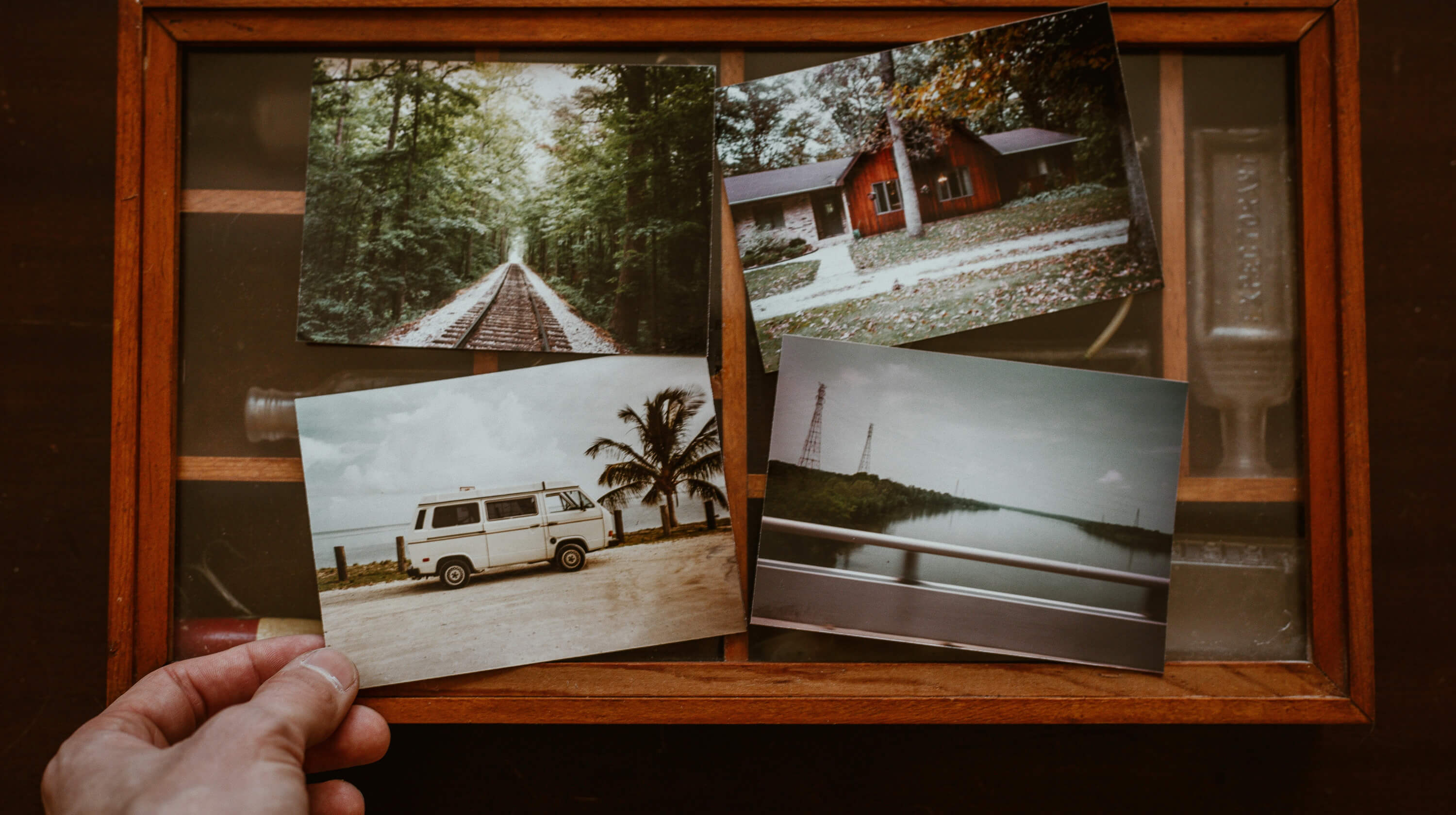 Titelmotiv des Blogartikels zum thema: Photoshop KI: Der ultimative Guide zur Bildbearbeitung mit künstlicher Intelligenz