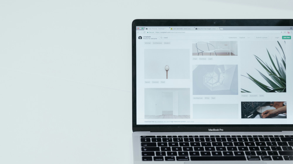 Titelmotiv des Blogartikels zum Thema: Kategorieseiten in WordPress besser gestalten – ein Gewinn für Benutzerfreundlichkeit und SEO