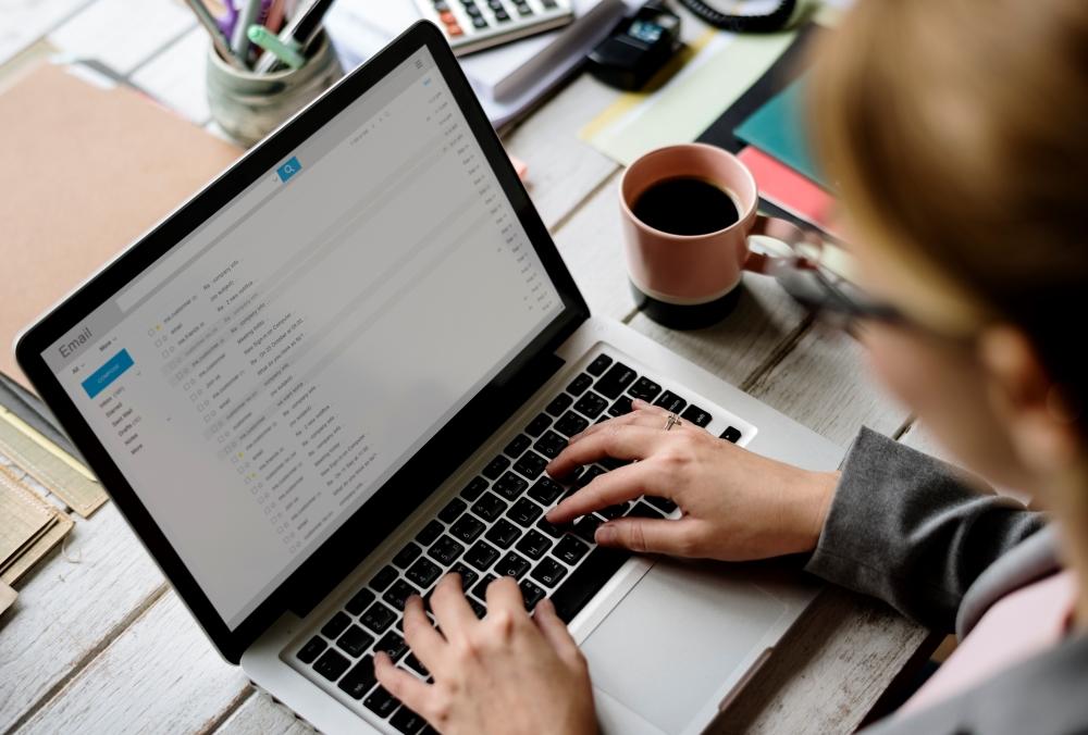 proveedores de correo electornico en español