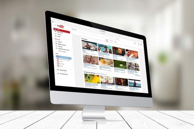 YouTube abone bilgisayar ekranı