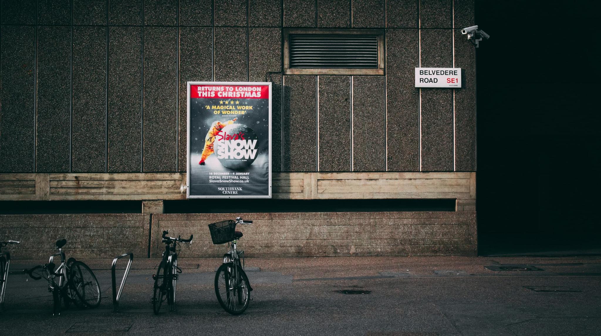 10 types of advertisements and examples - GoDaddy Resources - United ...