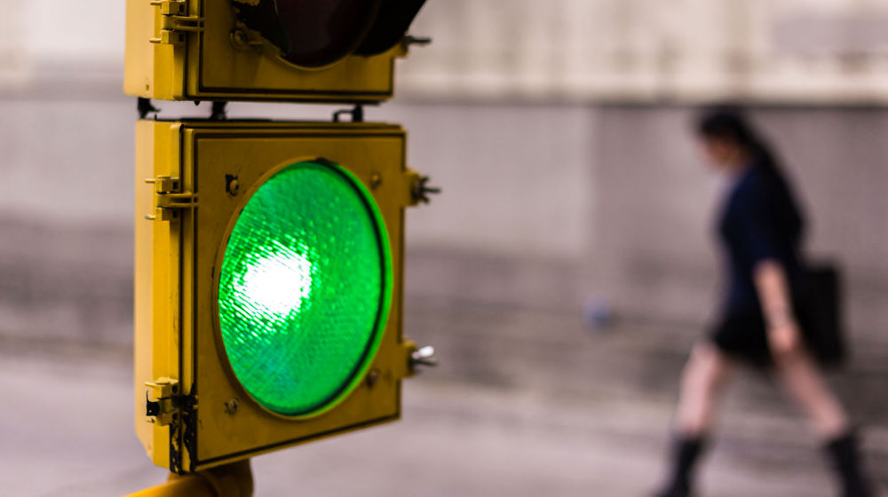 green traffic light