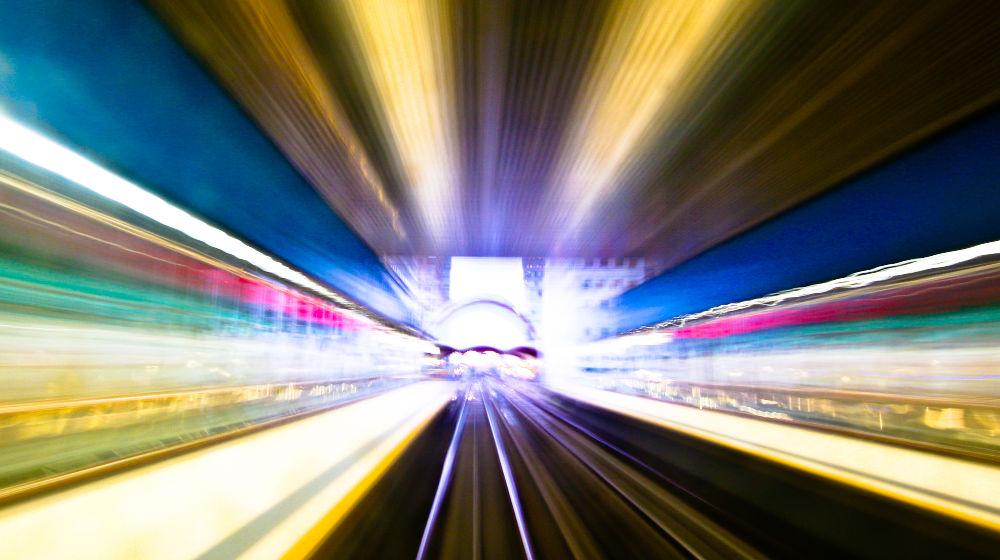 time-lapse tunnel to illustrate website load time