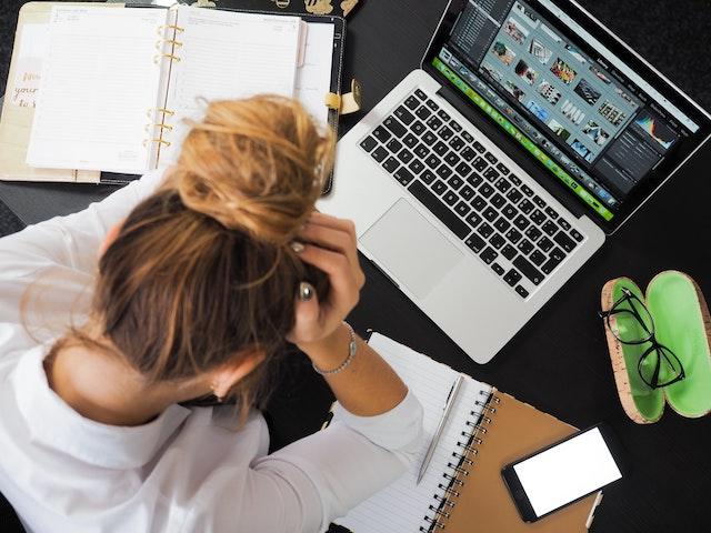 Girl working on computer with virtual learning