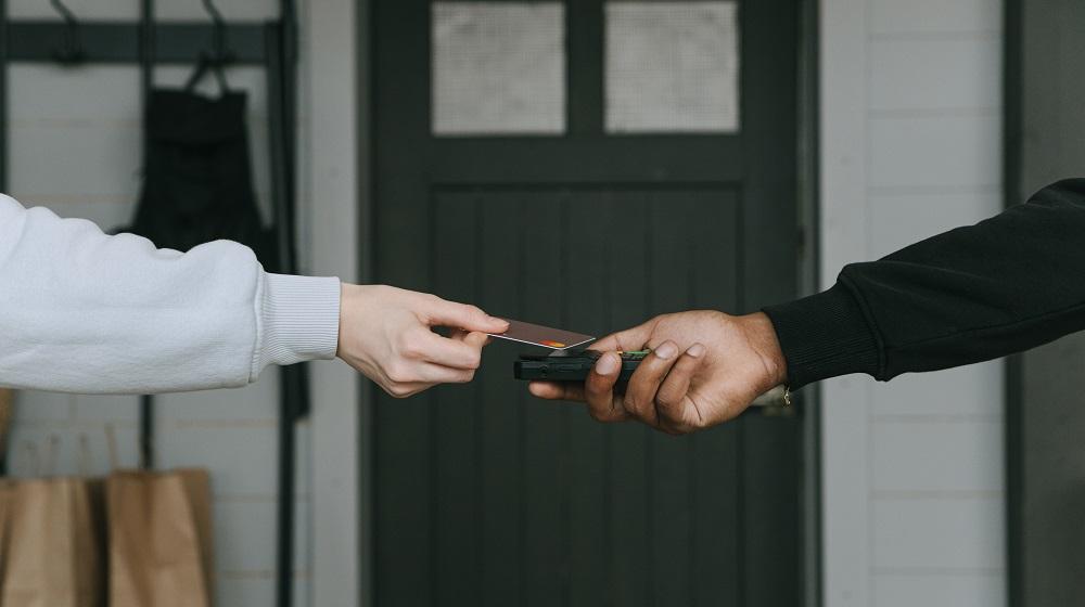 Credit card transaction with tap to pay