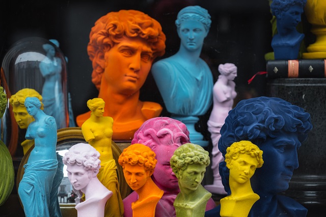 Statue busts in various colors and size