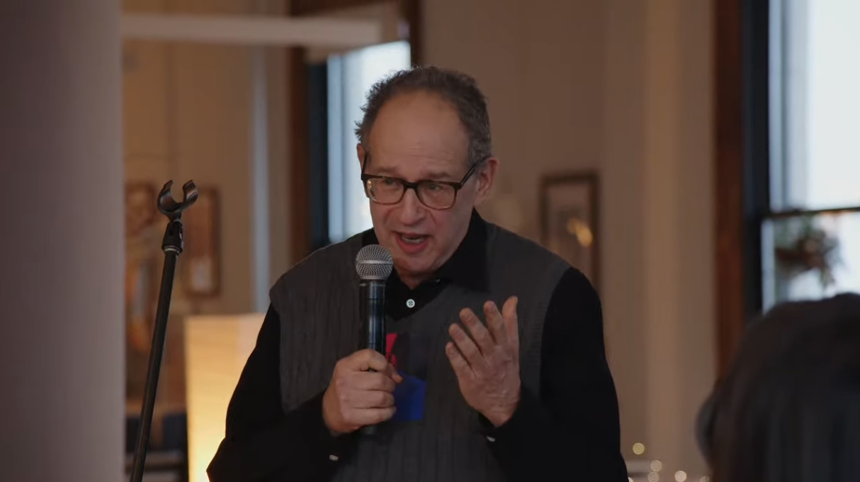 Bud Kraus asking a question during State of the Word 2022