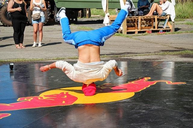 Guerilla Marketing Breakdance