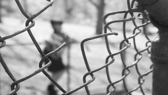 hole-in-fence-represents-online-security-threats