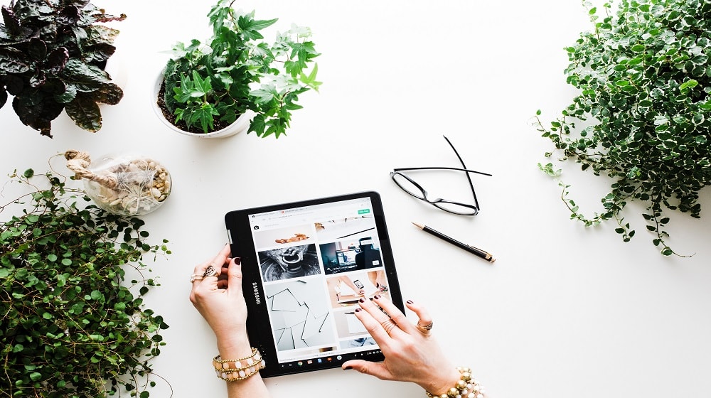 Holiday Marketing Campaigns Tablet