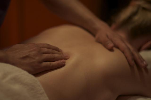 How to Become a Massage Therapist Hands