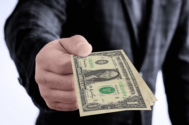 How To Use Customer Data Dollar