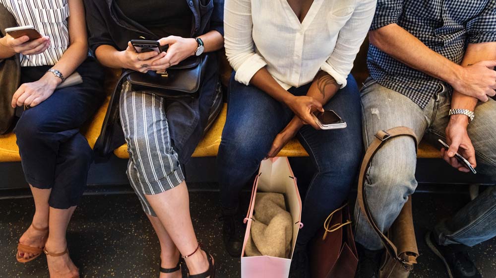 Mobile SEO Commuters on Smartphones